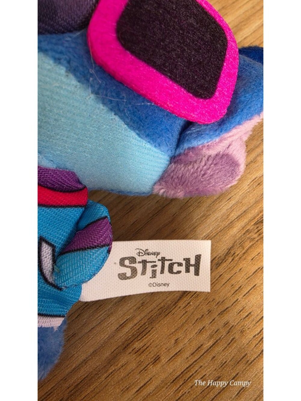 Disney Stitch Sunglasses Mystery Bag Clip Plush Keychain Monogram Lilo & Stitch - Picture 4 of 5